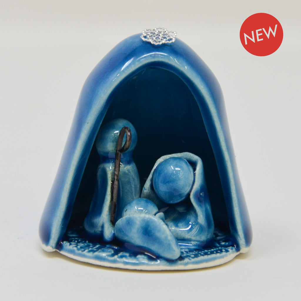 Capanna sarda in Ceramica con Presepe Blu tl467